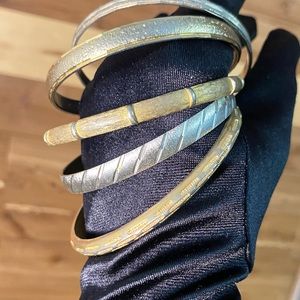 5 Solid Bangles!!